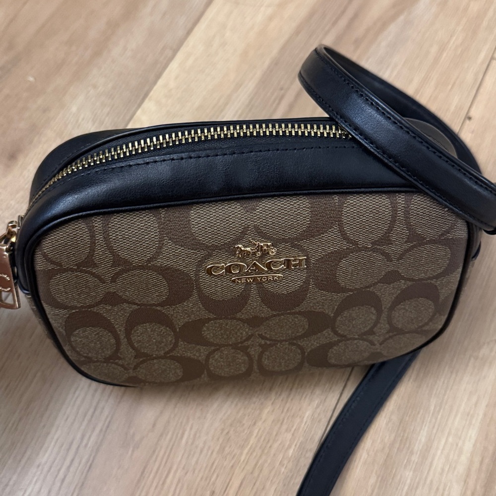 Coach Tan and Black Signature Crossbody Bag - Picture 3 of 3